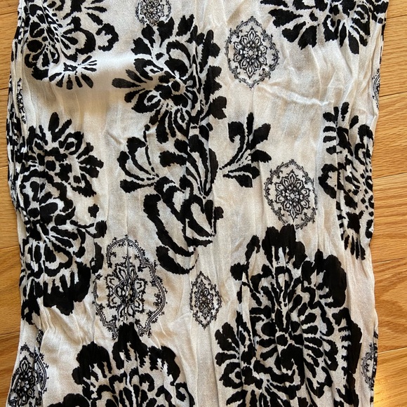 Scarf - Picture 3 of 3